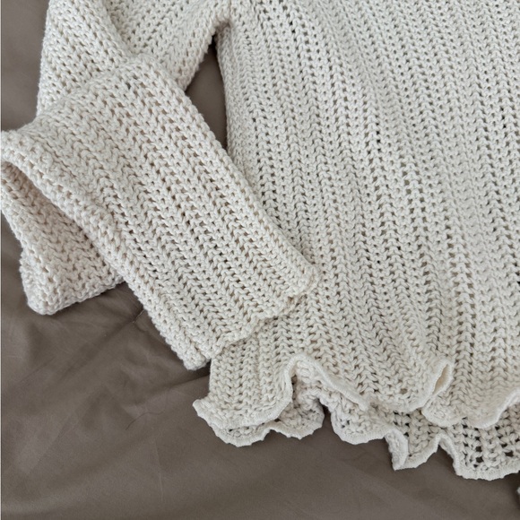 Hollister Crochet Top - Picture 3 of 4